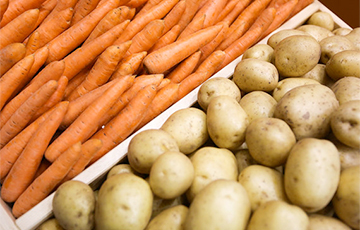 В России резко подорожали картофель и морковь