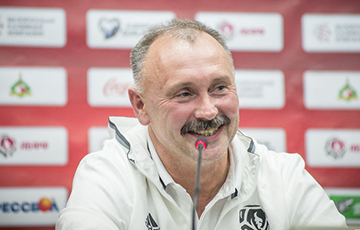 Криушенко официально утвержден главным тренером сборной Беларуси по футболу