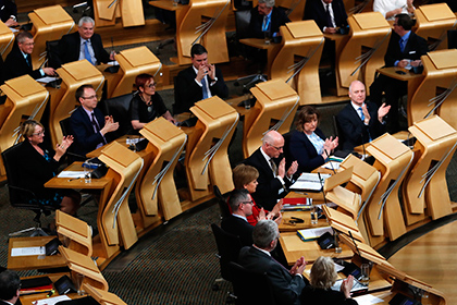 Парламент Шотландии одобрил новый референдум о независимости региона