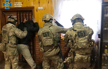 СБУ: Украинские пограничники организовали схему по ввозу контрабанды из Беларуси