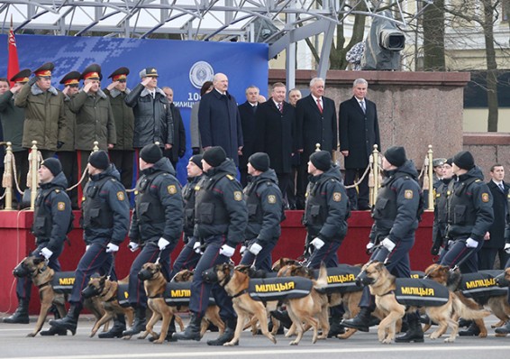 В Минске прошел торжественный парад, посвященный 100-летию белорусской милиции