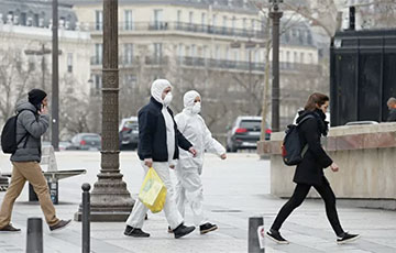 Во Франции число умерших от коронавируса превысило 370