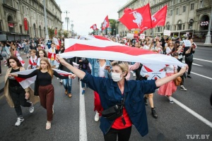 Марш женщин, задержания студентов, отвоеванный флаг. Хроника 5 сентября