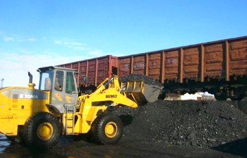 Поставки угля из России в Польшу сократились на треть