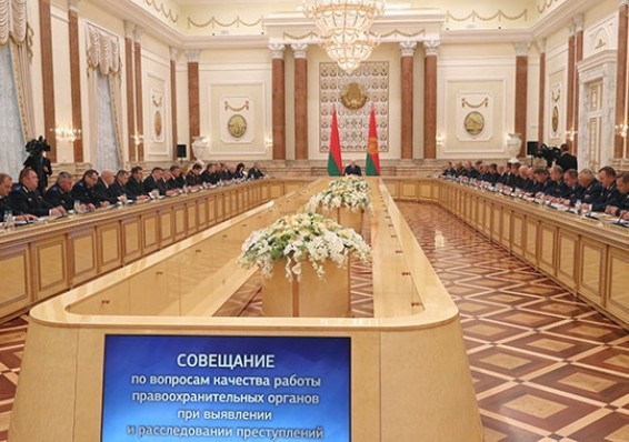 Лукашенко собрал совещание по вопросам качества работы правоохранительных органов