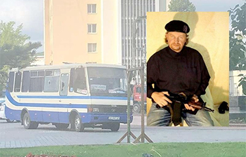 В украинском Луцке террорист захватил автобус с заложниками