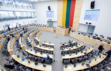 Литовские консерваторы покинули заседание Сейма из-за позиции по БелАЭС