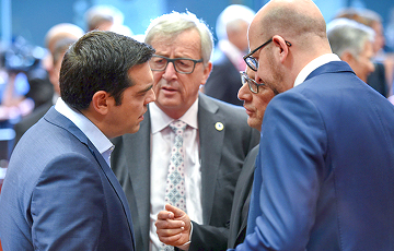 Лидеры ЕС достигли компромисса по выходу Греции из кризиса