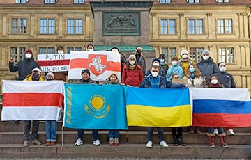 В Германии белорусы, украинцы, россияне и казахи вышли на совместную акцию
