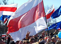 Белорусов призывают к ответственности за судьбу страны