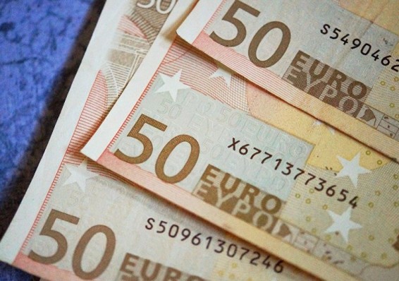 У белоруса таможенники в Литве изъяли 250 тысяч евро