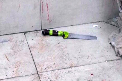 Палестинец напал с ножом на полицейских в Иерусалиме