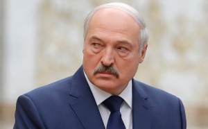 Лукашенко приказал «выдворять из страны» иностранные СМИ