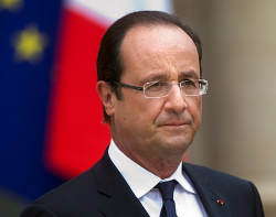 Олланд отказался от «налога на роскошь»