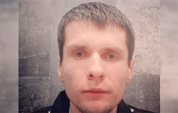 Полицейский в РФ уволился в поддержку Навального