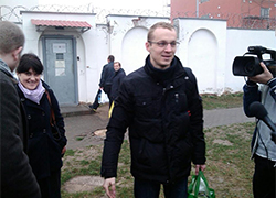 Дмитрий Дашкевич: Условия в тюрьме на Окрестина ухудшились