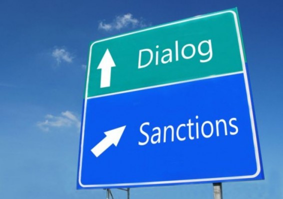 Действие санкций Евросоюза против Лукашенко и его чиновников не отменено, а приостановлено
