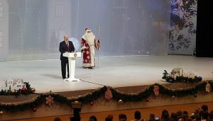 Лукашенко появился на публике впервые после поездки в Москву